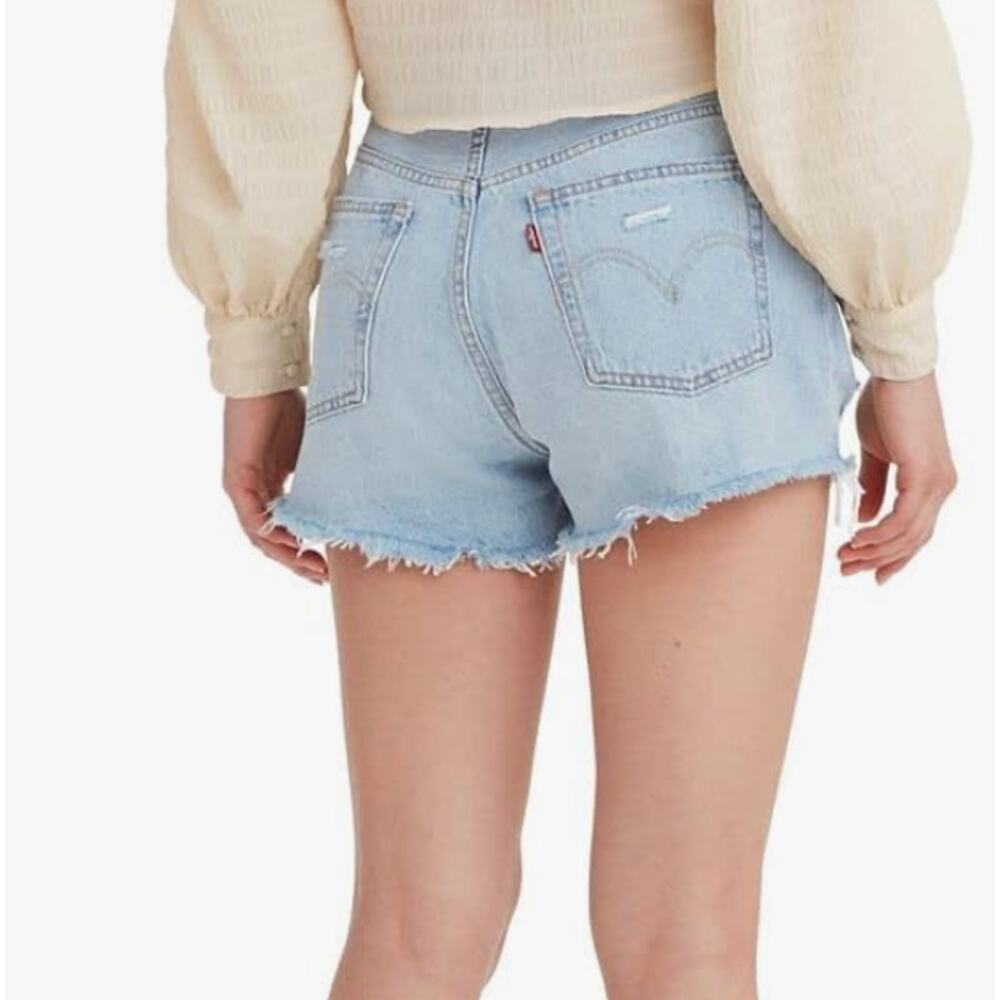 NWOT Levi's 501 Original Shorts - 29